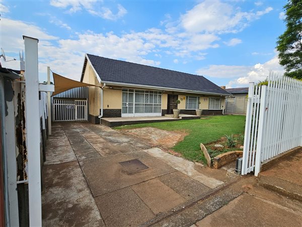 3 Bed House in Kempton Park Ext 3