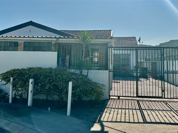 3 Bedroom House 3 Bedroom House