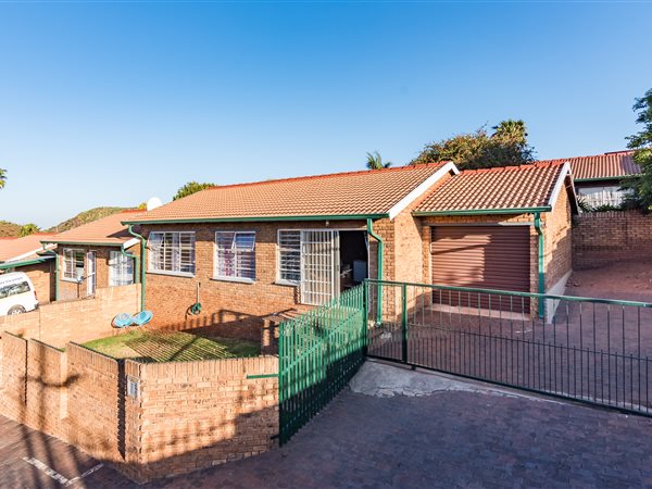 3 Bed Townhouse in Rangeview