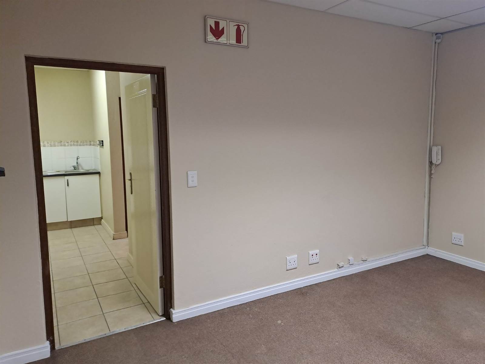 Office space in Randpark Ridge photo number 3
