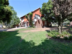 5 Bed House in Kelvin