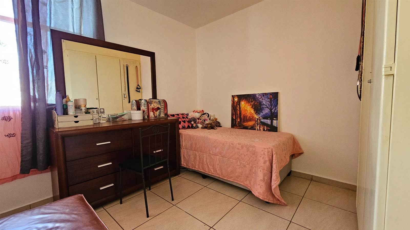 3 Bed Apartment in La Montagne photo number 14