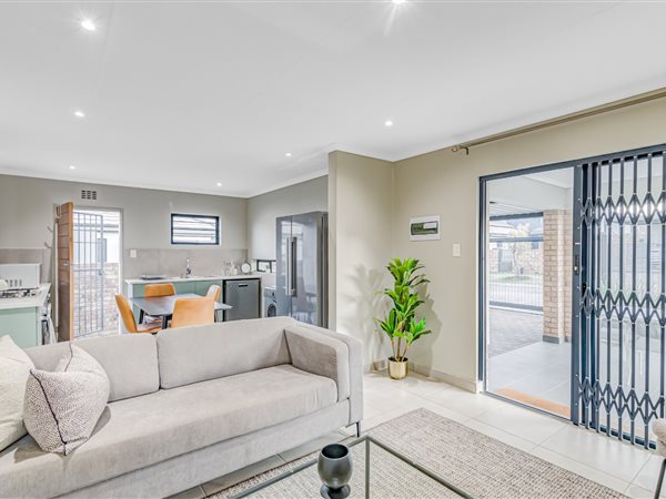 3 Bedroom House 3 Bedroom House