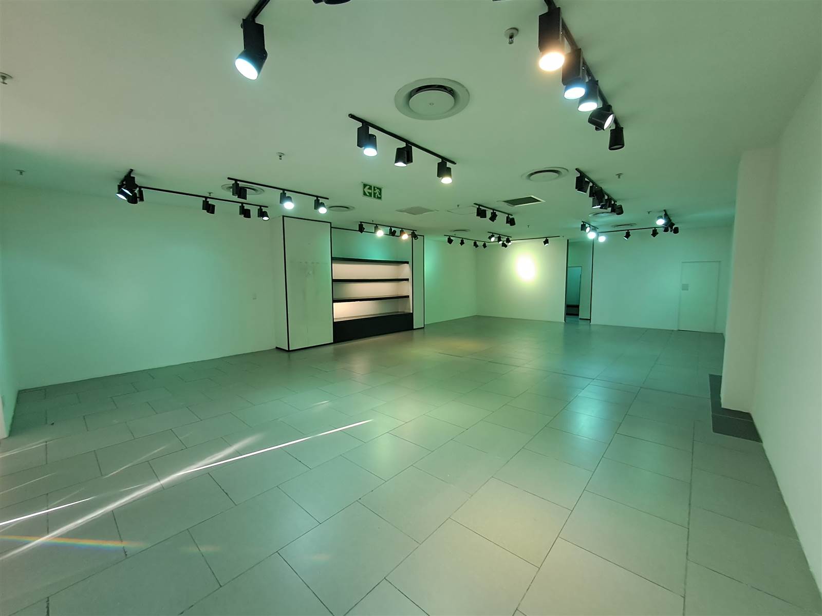 157  m² Retail Space in Melrose Arch photo number 3