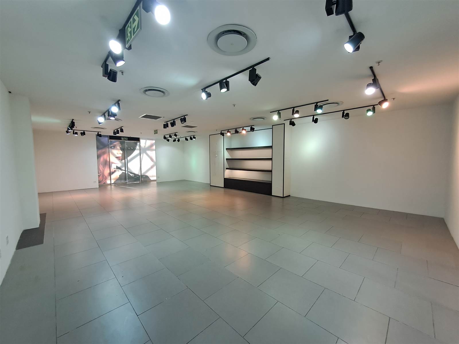 157  m² Retail Space in Melrose Arch photo number 6