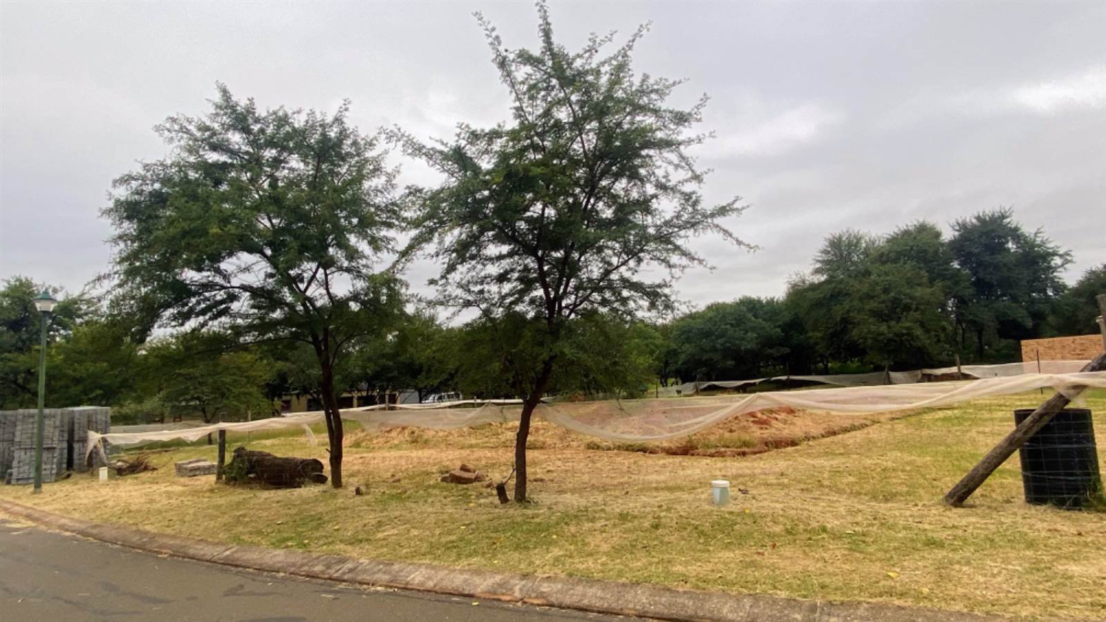1023 m² Land available in Buffelspoort photo number 2