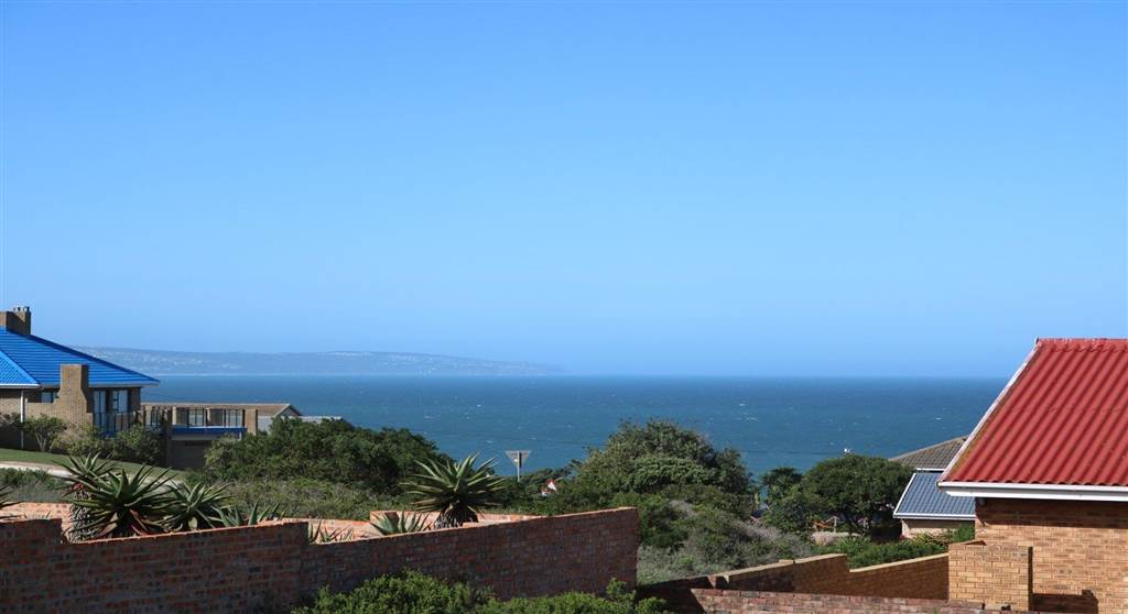 598 m² Land available in Boggomsbaai photo number 6