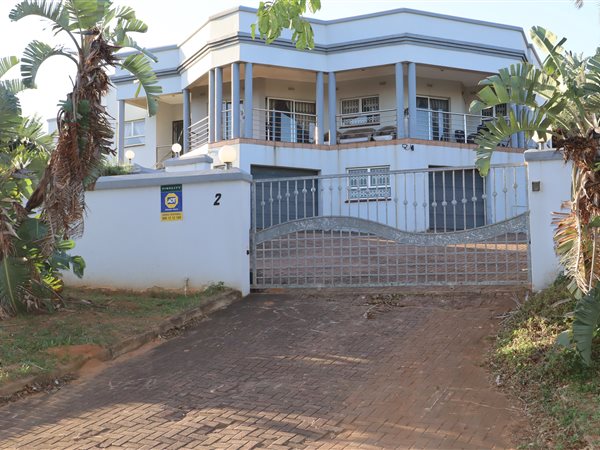 4 Bedroom House 4 Bedroom House