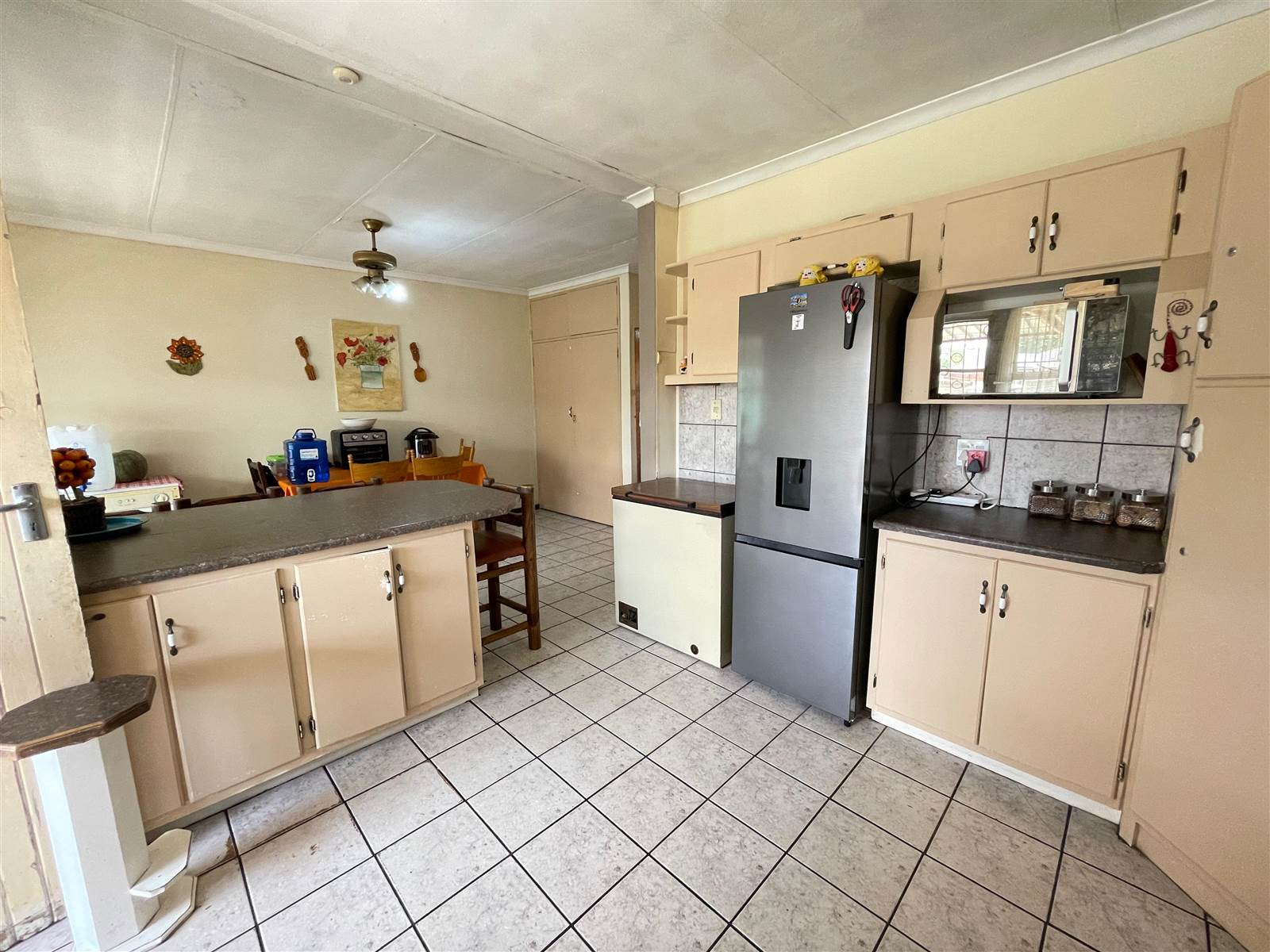 3 Bed House in Barry Hertzog Park photo number 9
