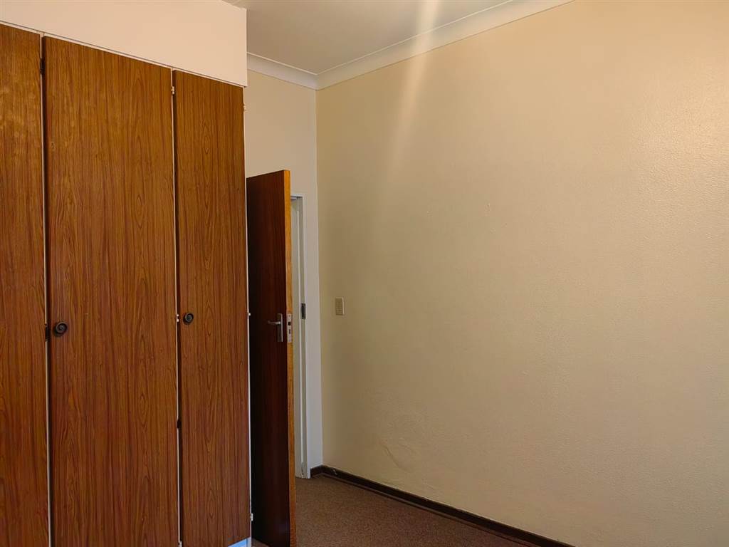 3 Bed House in Carletonville photo number 25