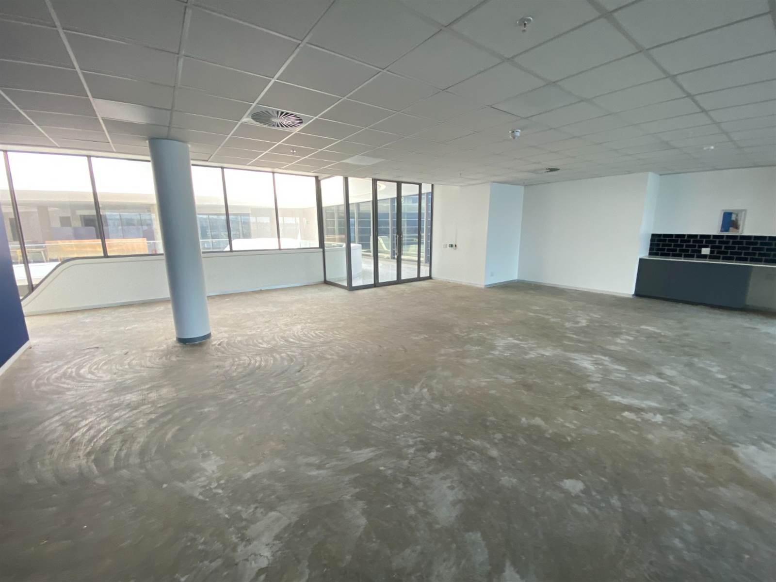 2334  m² Commercial space in Waterfall Estate photo number 14
