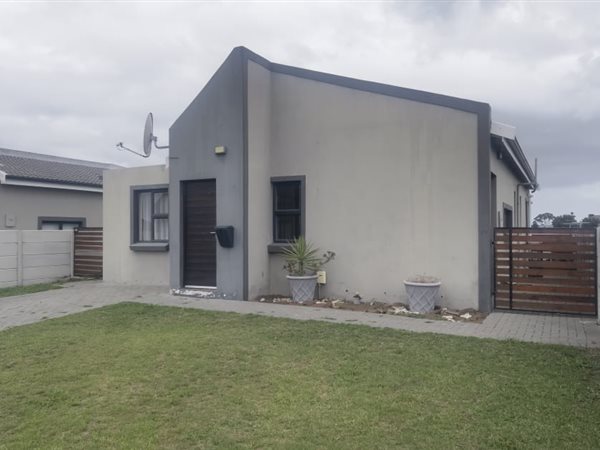 2 Bed Townhouse in Parsons Vlei