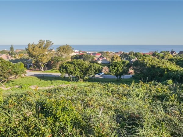 1216 m² Land available in Seaview