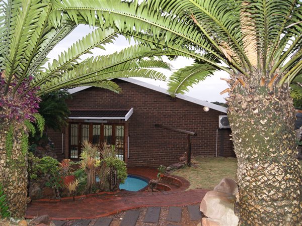 4 Bed House in Bluff
