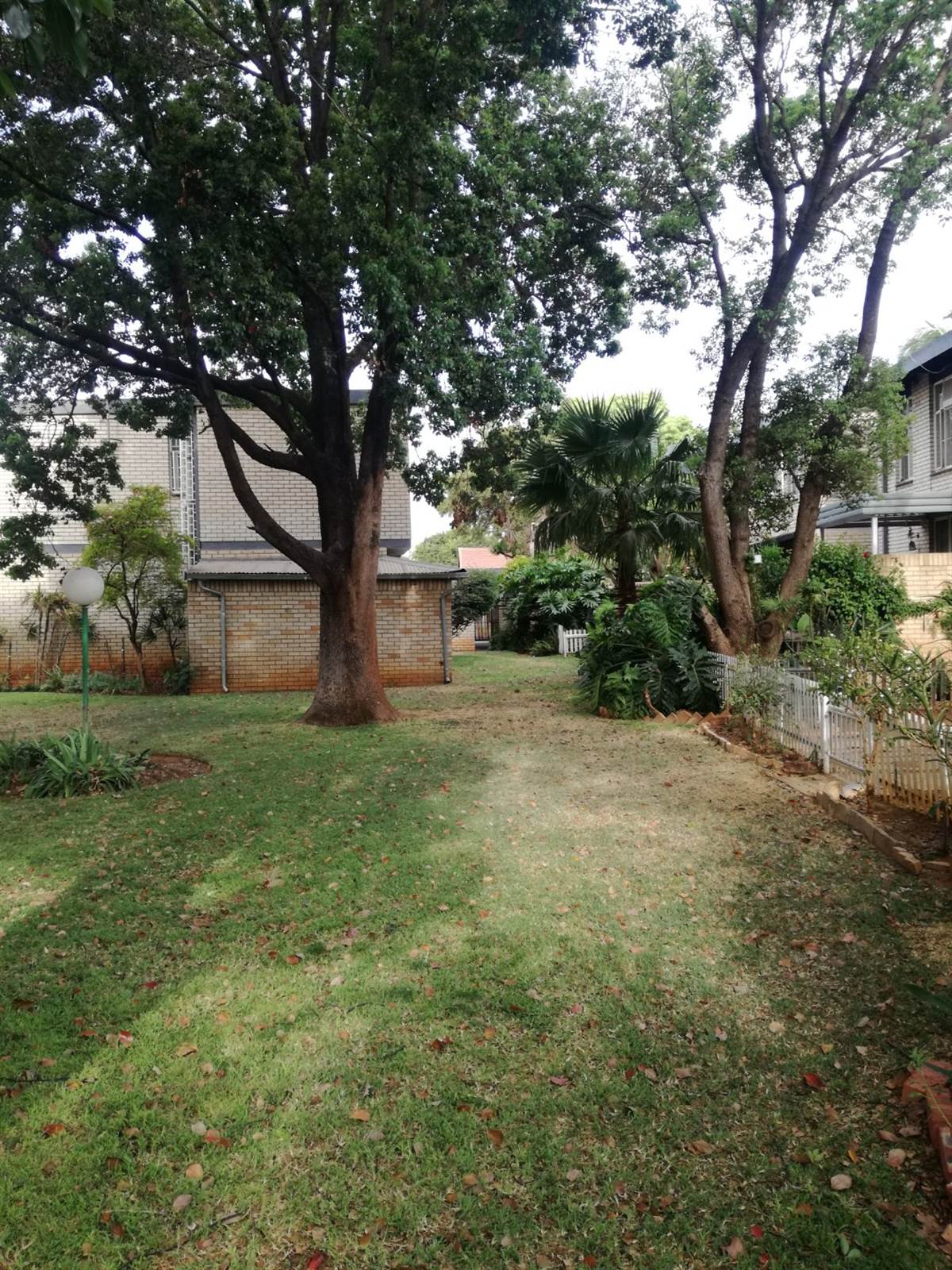 3 Bed Townhouse in Parktown Estate photo number 17