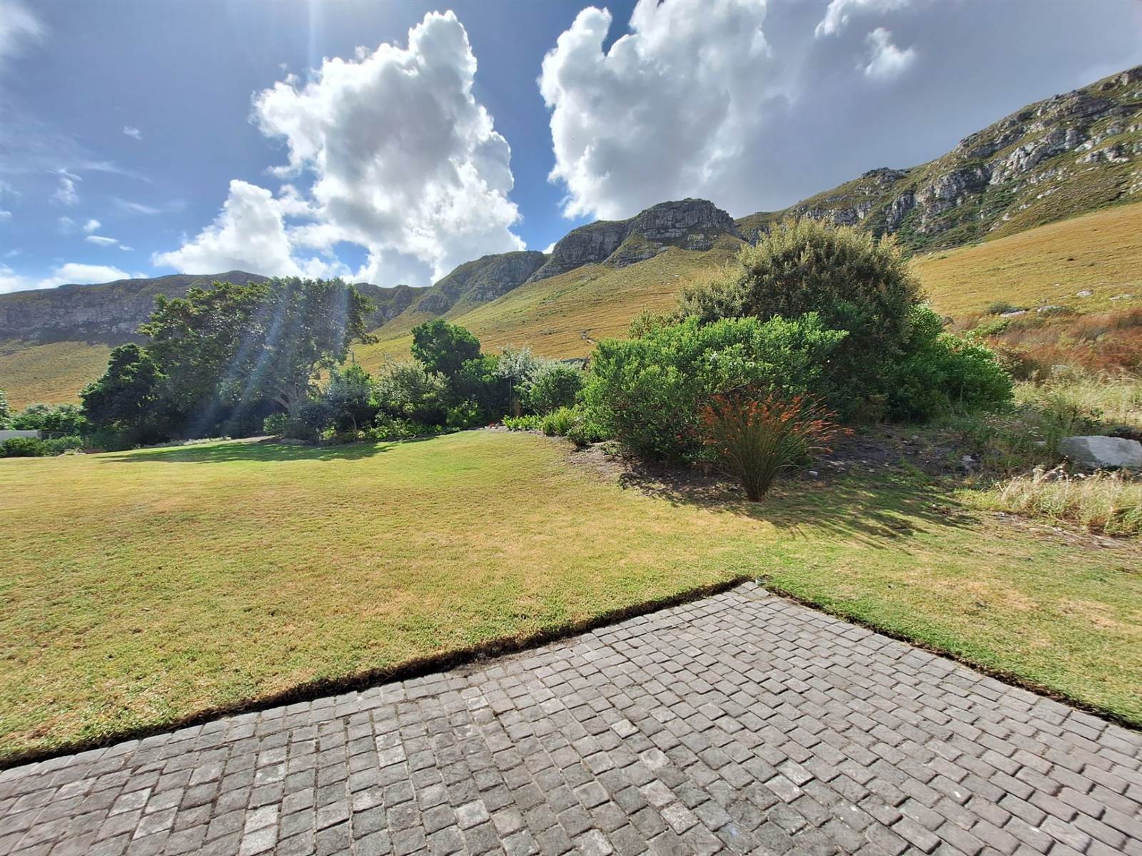 5 Bed House in Hermanus Heights photo number 20