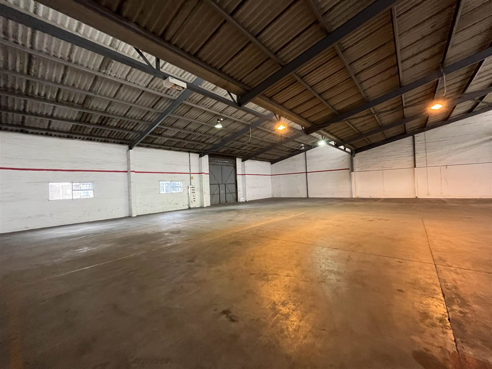 720  m² Industrial space in Airport Industria photo number 15