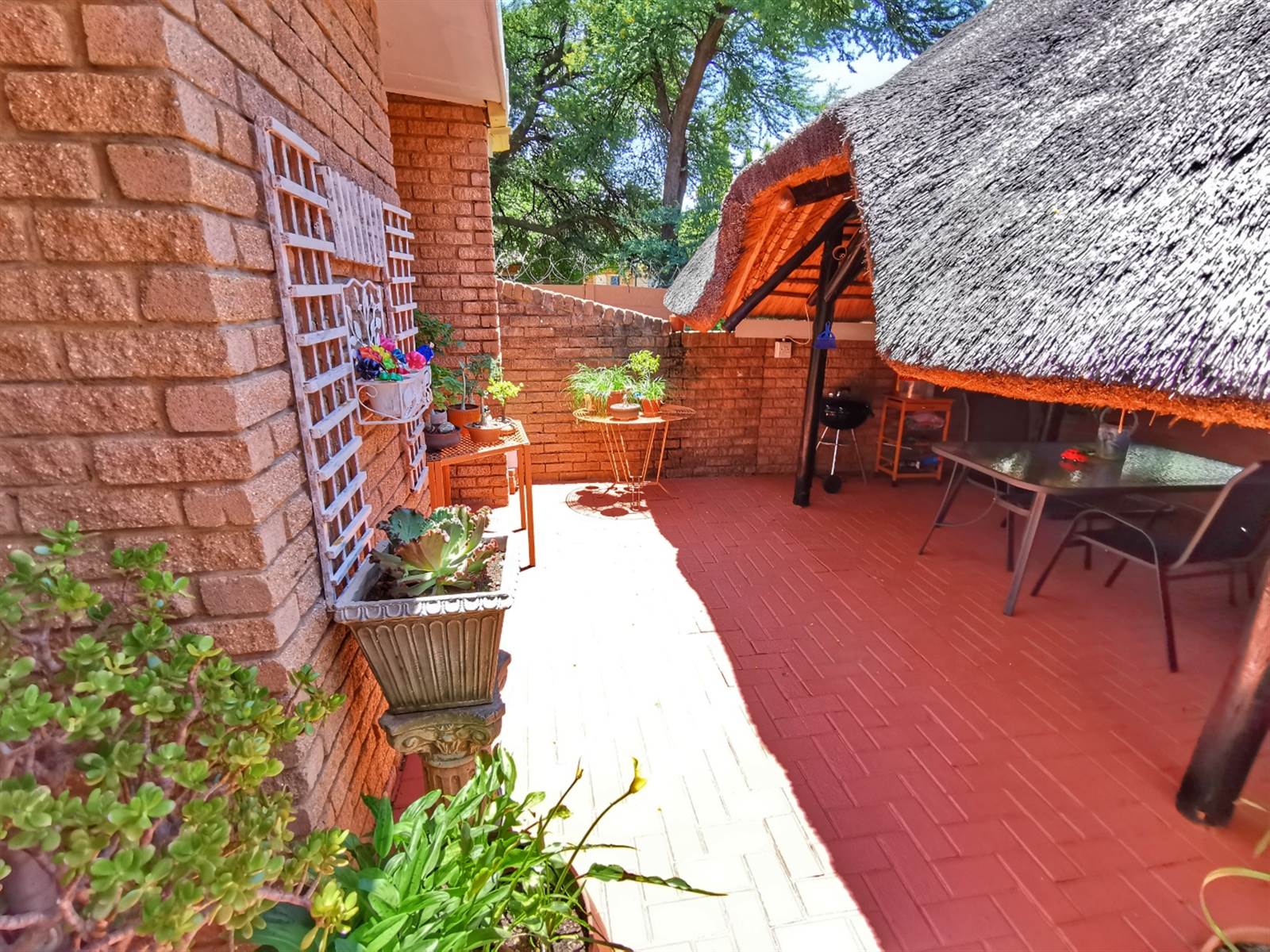2 Bed Townhouse in Oudorp photo number 17