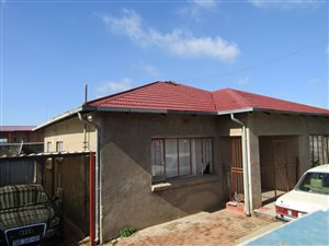 3 Bed House in Elsburg