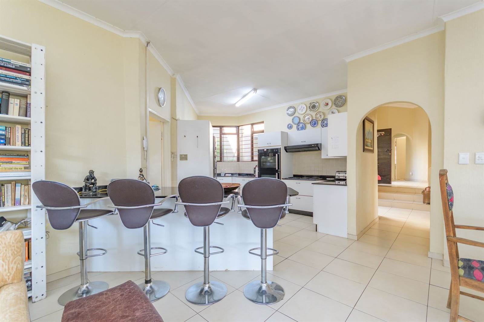 4 Bed House in Lonehill photo number 4