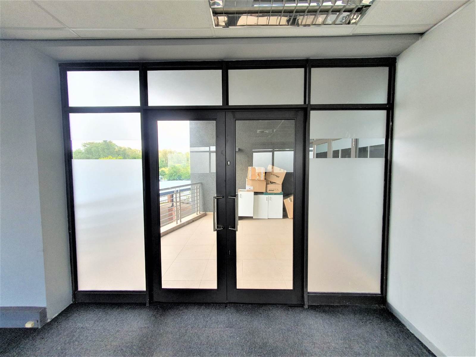 337  m² Office Space in Fourways photo number 17