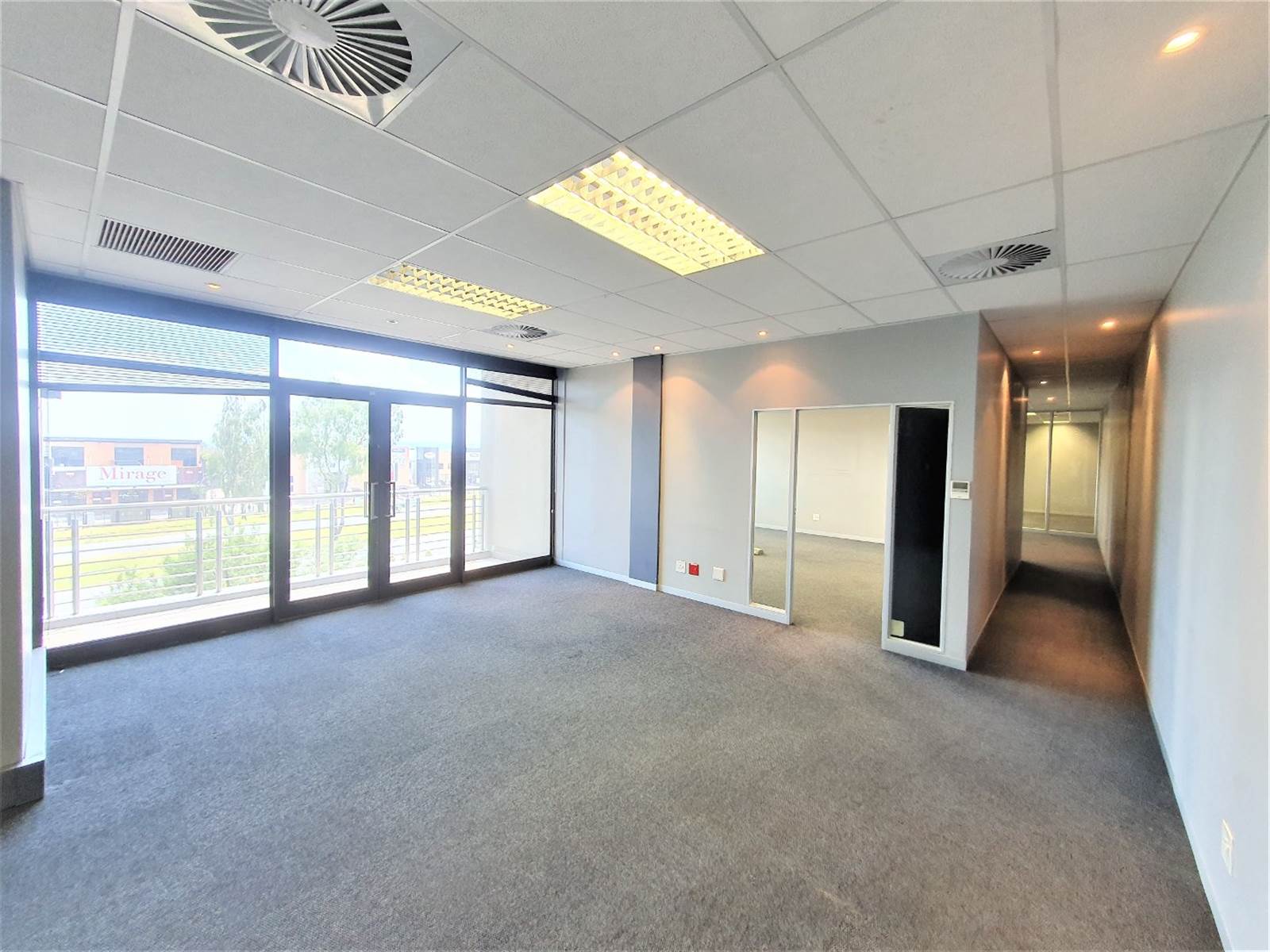 337  m² Office Space in Fourways photo number 5