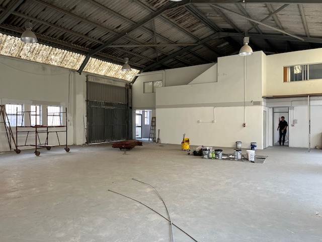 389  m² Industrial space in Montague Gardens photo number 3