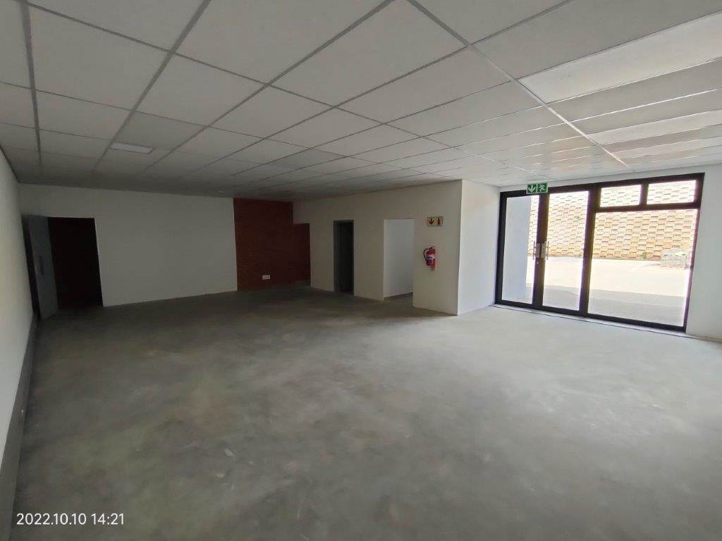 601  m² Industrial space in Olifantsfontein photo number 8
