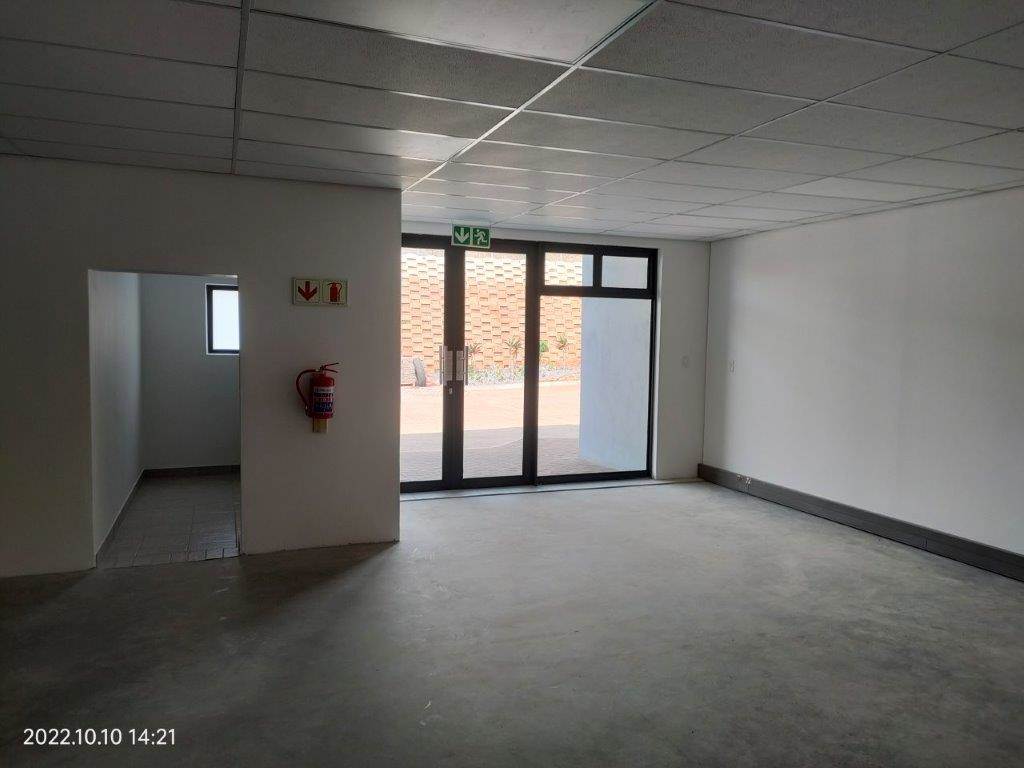 601  m² Industrial space in Olifantsfontein photo number 7
