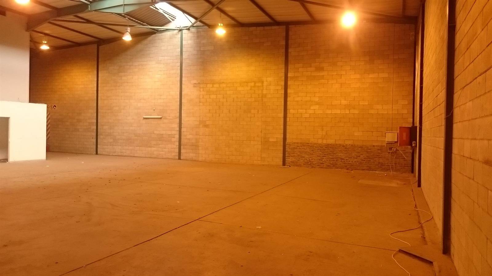 505  m² Industrial space in Linbro Park photo number 10