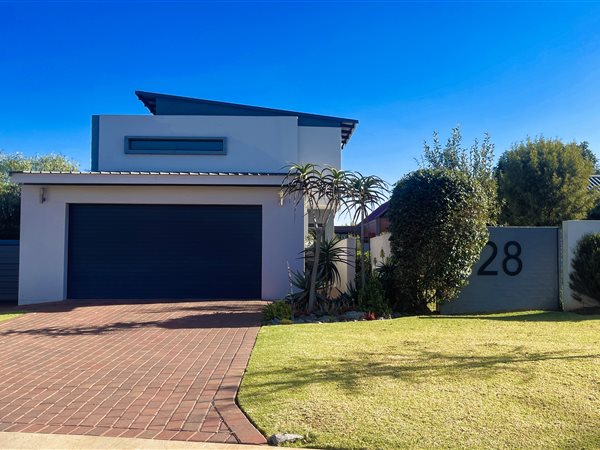 3 Bedroom House 3 Bedroom House