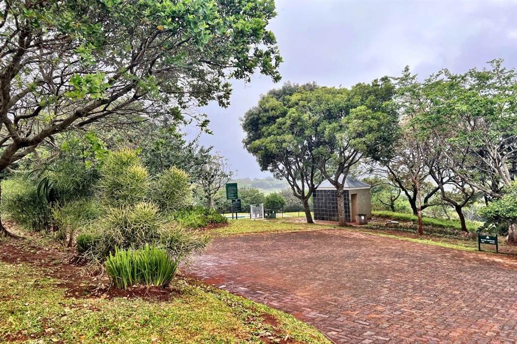 1100 m² Land available in Princes Grant Golf Estate photo number 14