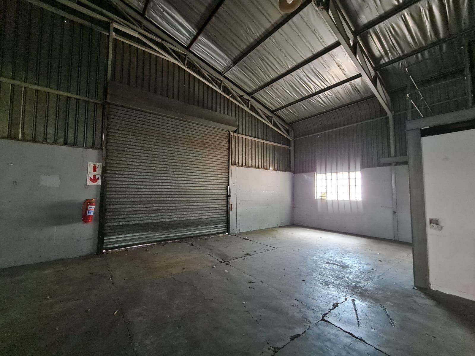 1000  m² Industrial space in Wadeville photo number 8