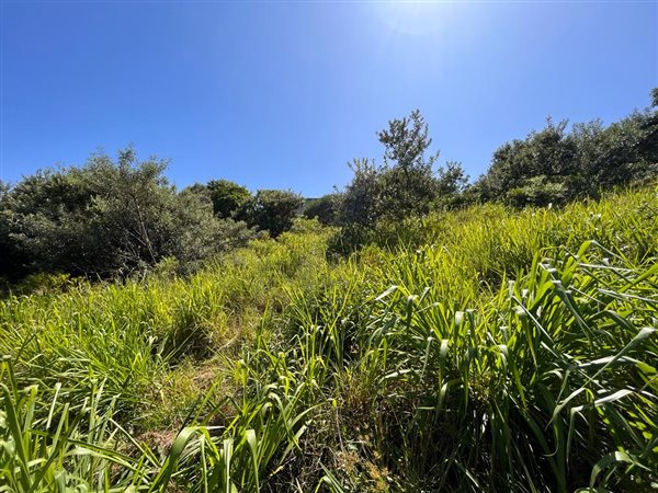 1841 m² Land available in Simbithi Estate