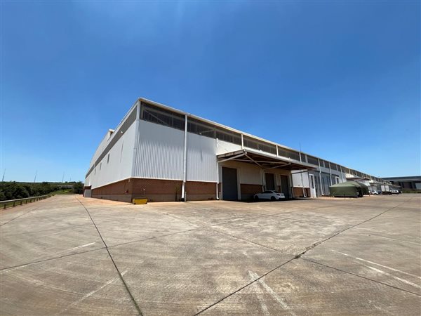 2 276  m² Industrial space