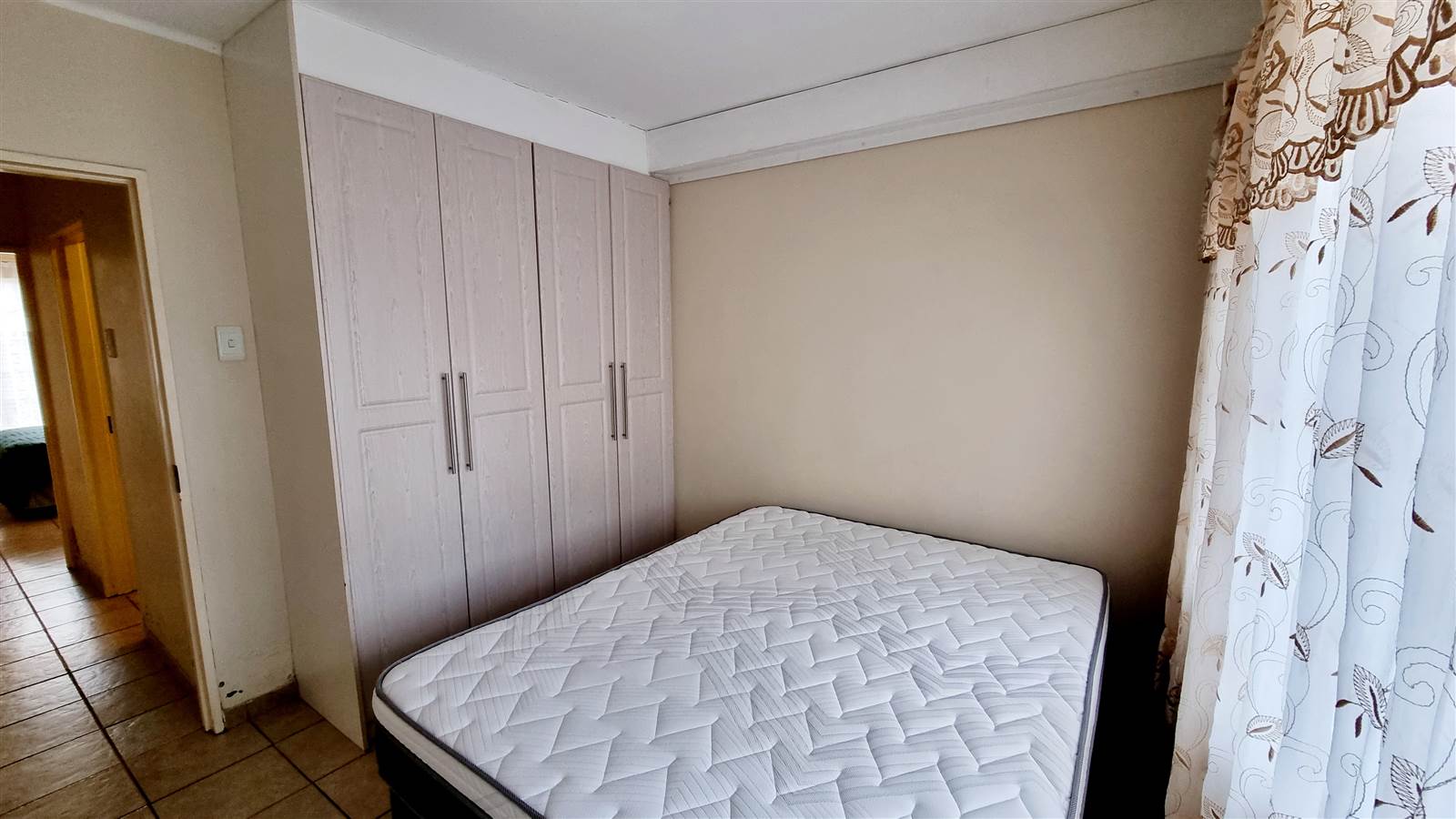 2 Bed Apartment in Pelham photo number 12
