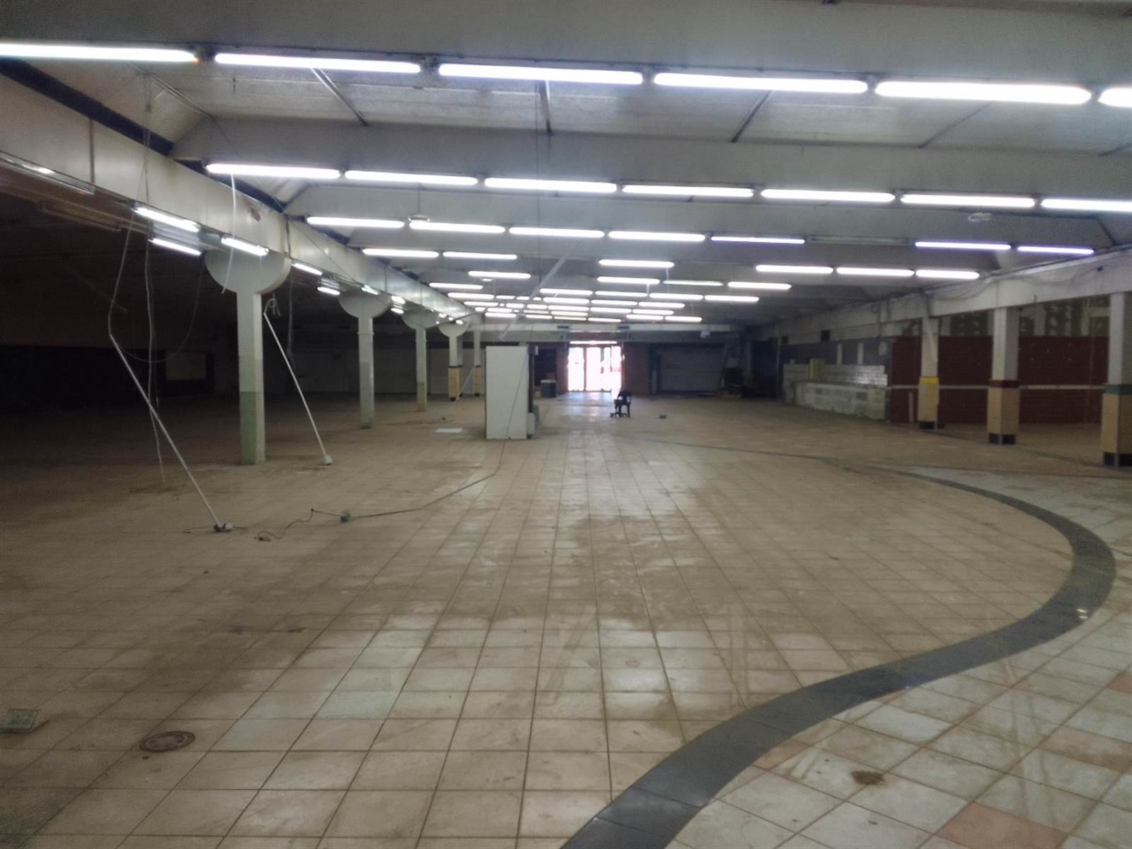 3200  m² Commercial space in Pietermaritzburg Central photo number 3