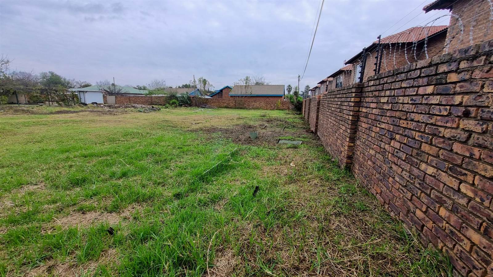 1357 m² Land available in Middelburg South photo number 9