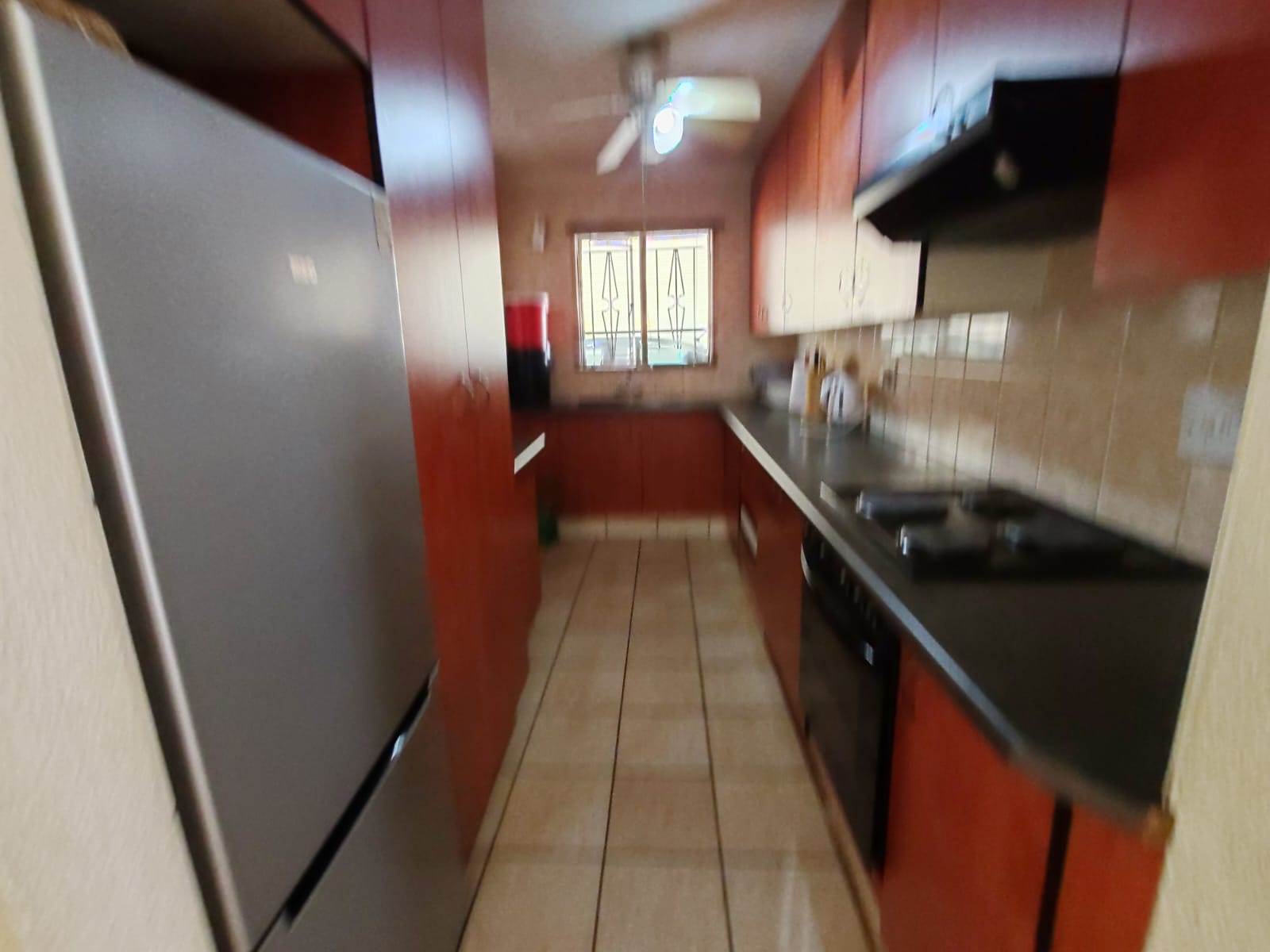 3 Bed House in Olievenhoutbosch photo number 16