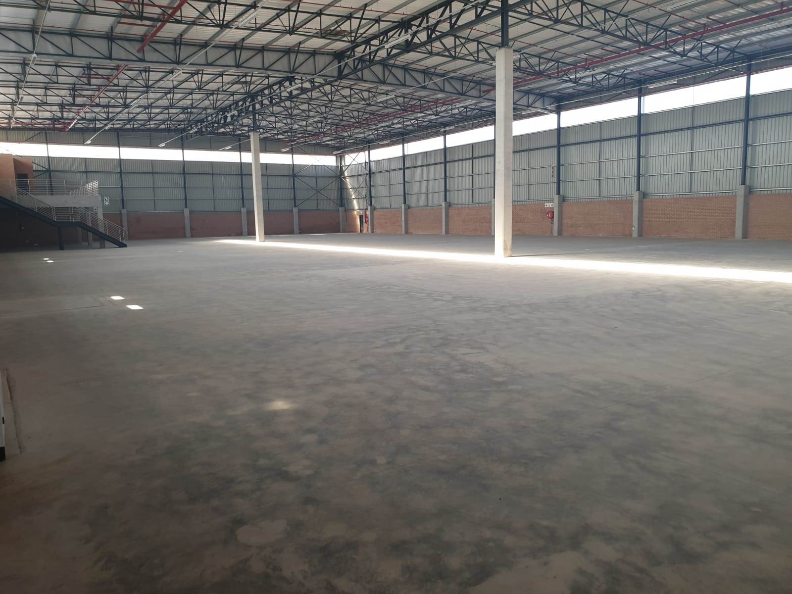 3700  m² Industrial space in Louwlardia photo number 13