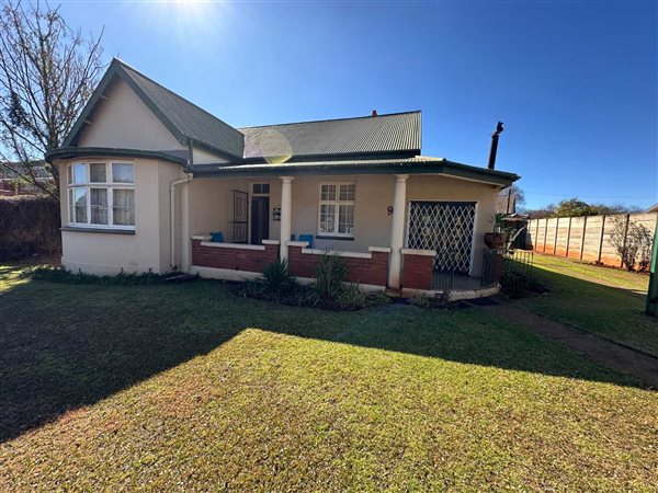 3 Bedroom House 3 Bedroom House