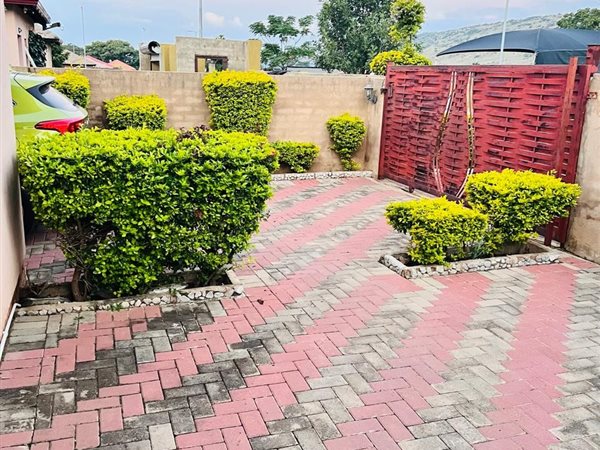 3 Bedroom House 3 Bedroom House