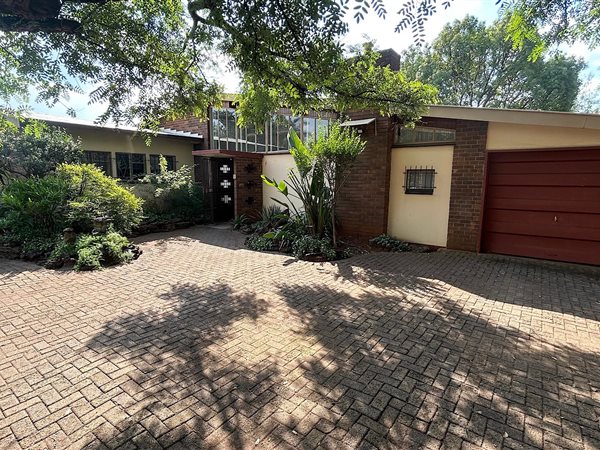 3 Bedroom House 3 Bedroom House