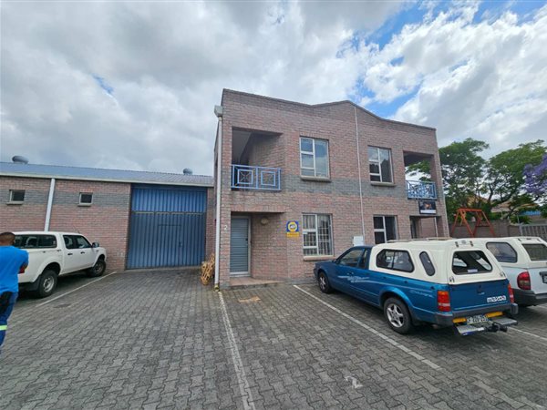 200  m² Industrial space in Bellville Central