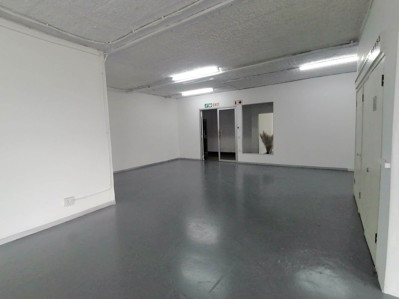 255  m² Commercial space in Kramerville photo number 9