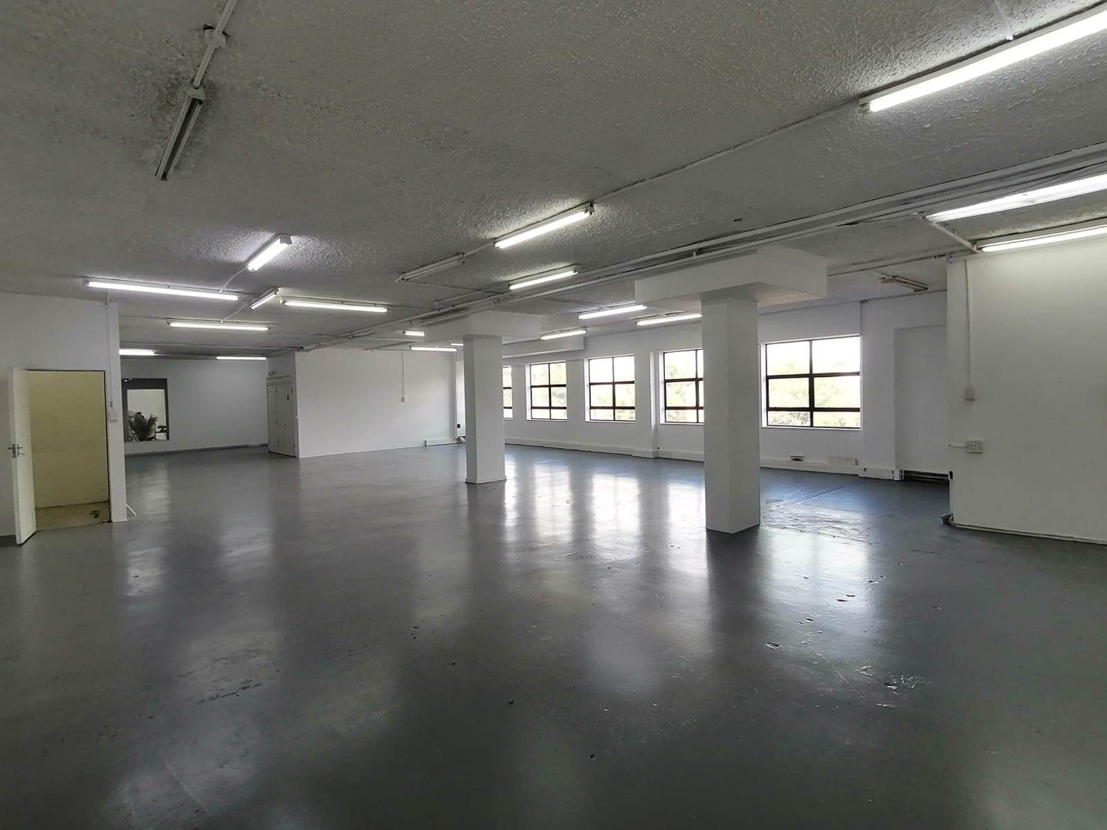 255  m² Commercial space in Kramerville photo number 6