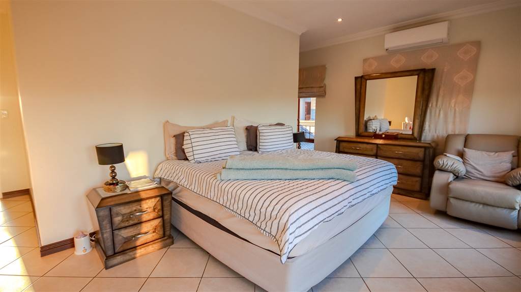 3 Bed House in Rietvlei Ridge Country Estate photo number 25