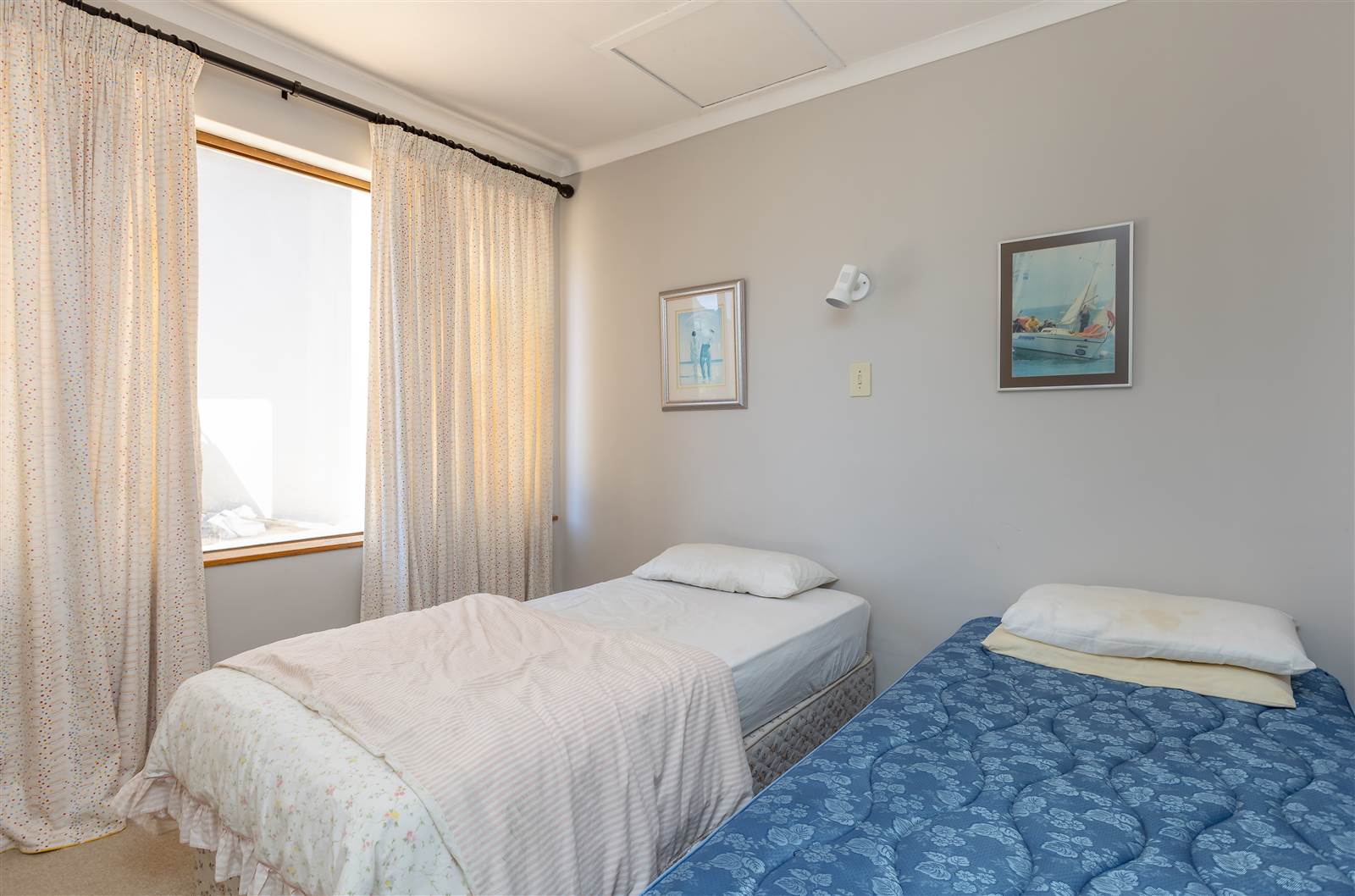 3 Bed Apartment in Camps Bay photo number 12