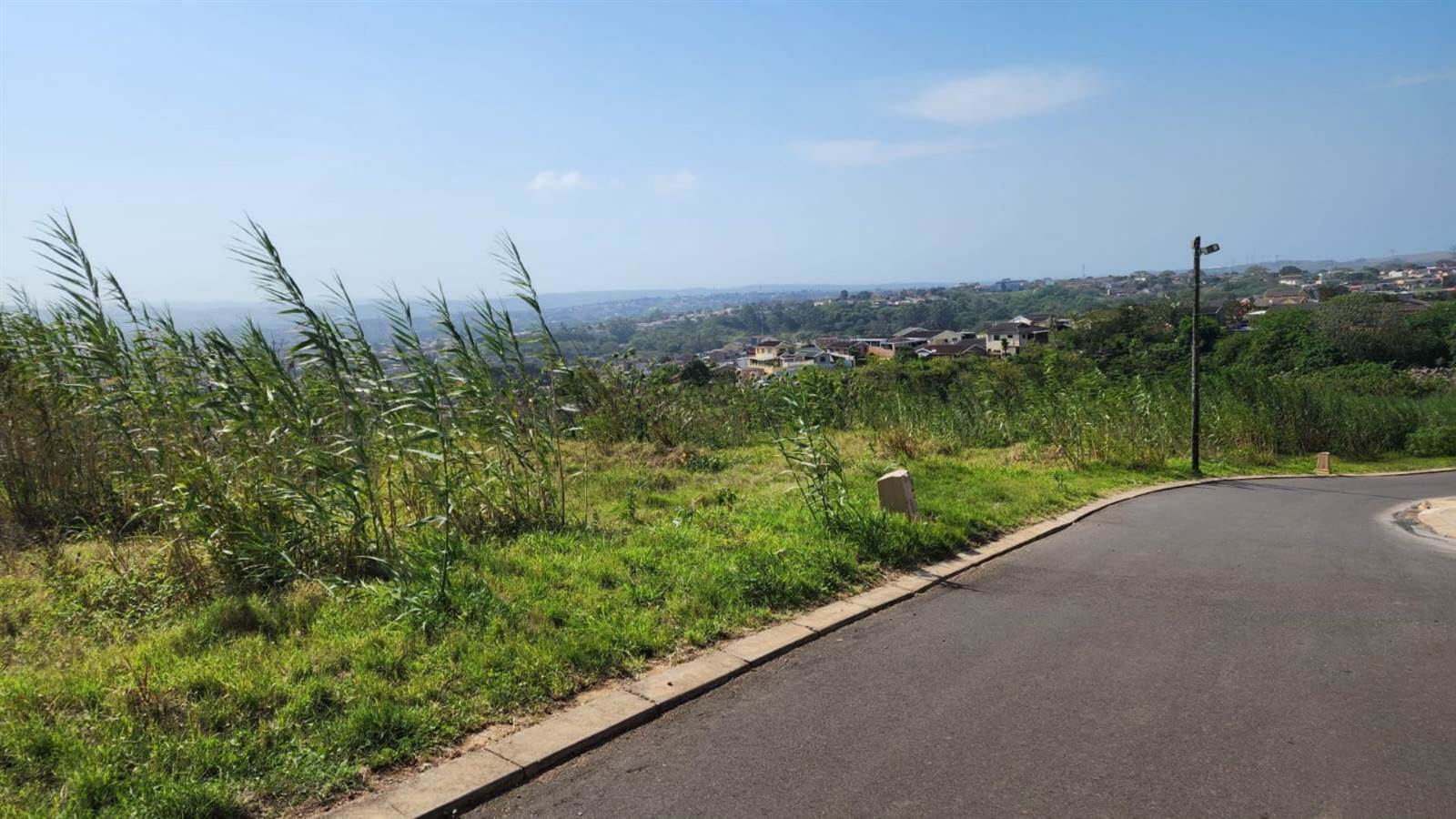476 m² Land available in Southgate photo number 1