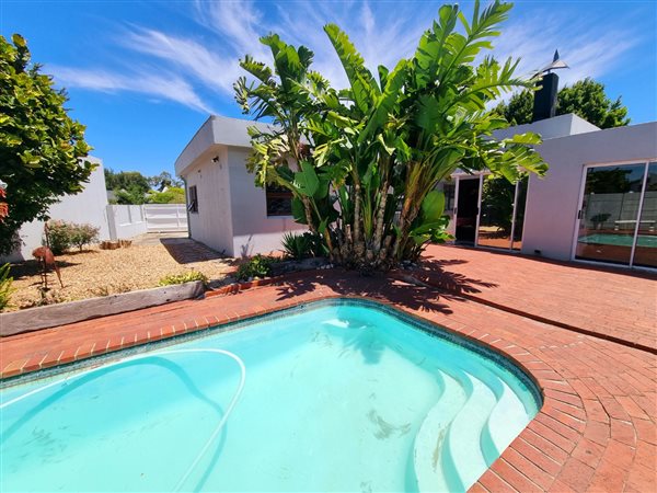 3 Bed House in Edgemead